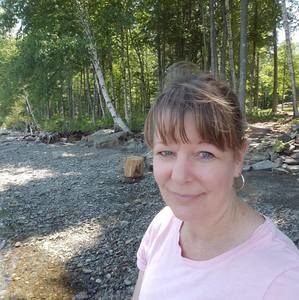 Meet your Posher, Brenda